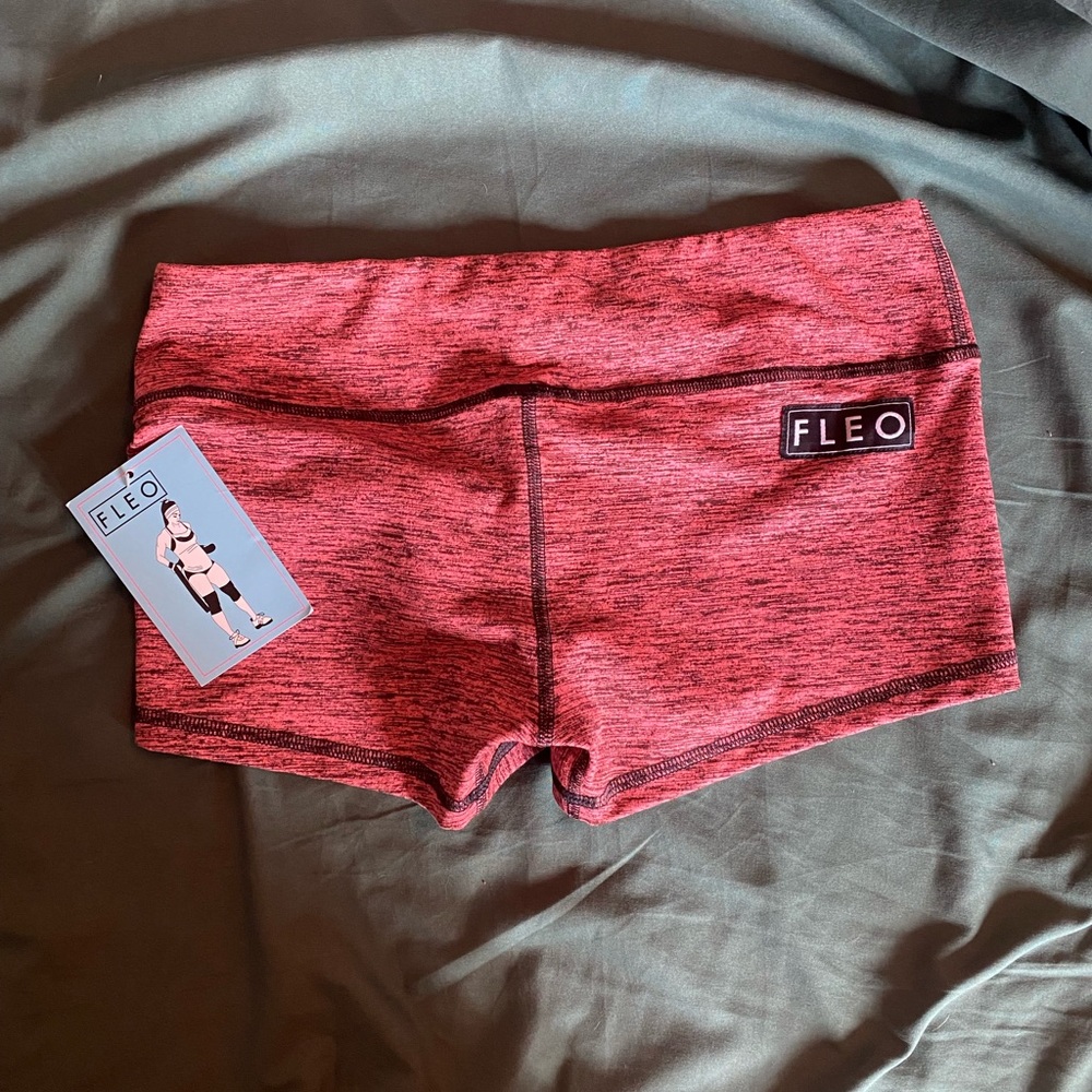 Large Rose fleos fit like medium super soft